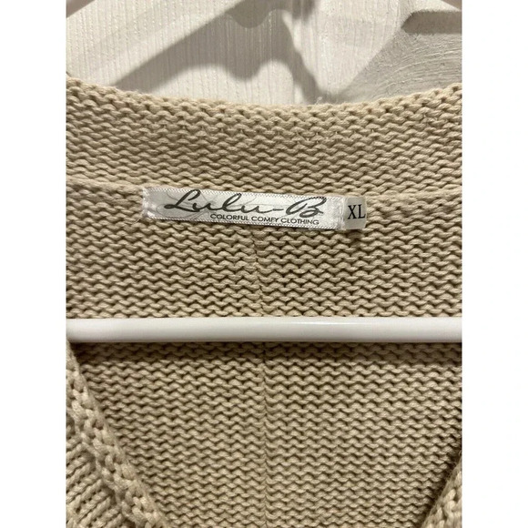 Lulu-B Knit Sweater XL Beige Long Sleeve V Neck Rolled Neck Decorative Buttons - Picture 3 of 7